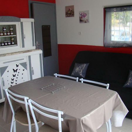 Studio/Gite Les Papillons Lablachere Ngoại thất bức ảnh